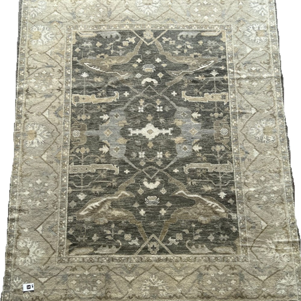 Oushak 64 Traditional Hand Knotted Wool Rug in Beige